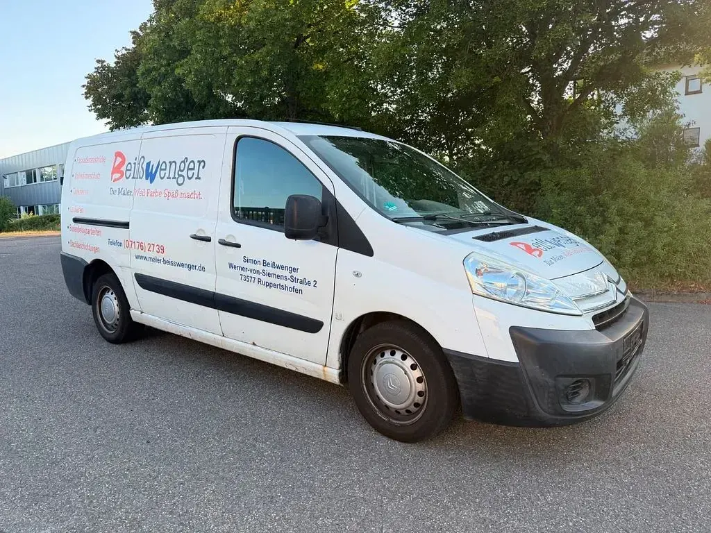 Gebraucht Citroën Jumpy 128 PS (94 kW) 2012 Weiß Van / Kleinbus