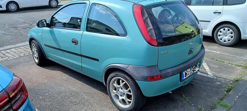 Gebraucht Opel Corsa 75 PS (55 kW) 2001 Grün Kleinwagen