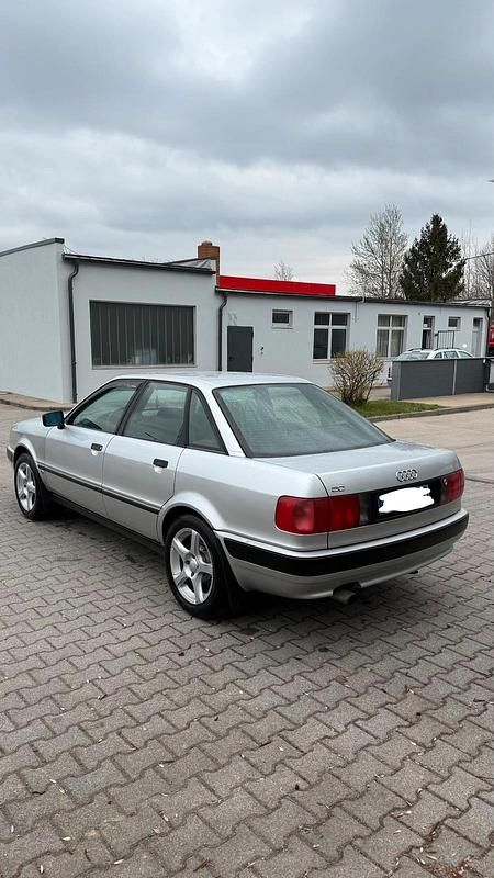 Gebraucht Audi 80 Competition 90 PS (66 kW) 1992 Silber Limousine