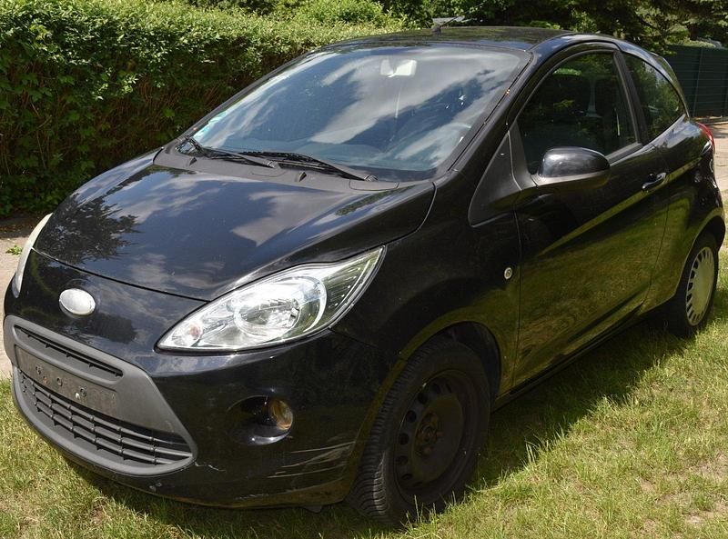 Schwarz Gebraucht 2009 Ford Ka Kleinwagen | 1.000 € (Superpreis) - Bild 1/4