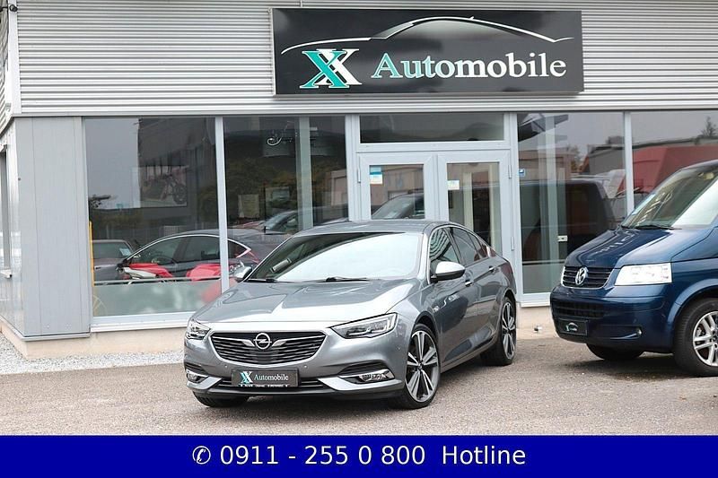 Grau Gebraucht 2017 Opel Insignia Limousine | 9.950 € (Superpreis) - Bild 1/4