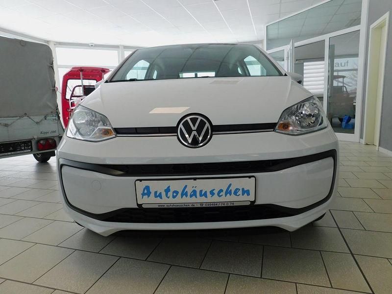 Gebraucht VW up! Basis 65 PS (47 kW) 2021 Weiß Kleinwagen
