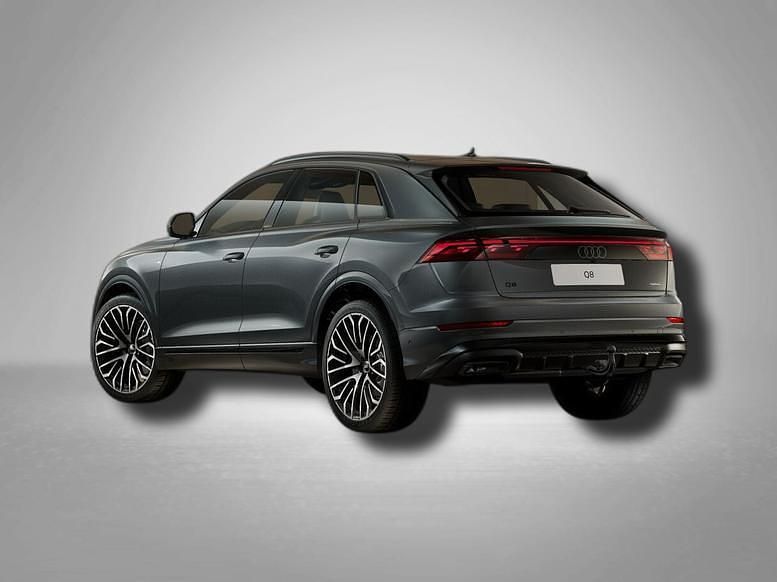 Gebraucht Audi Q8 S-Line 286 PS (210 kW) 2026 Daytonagrau perleffekt SUV