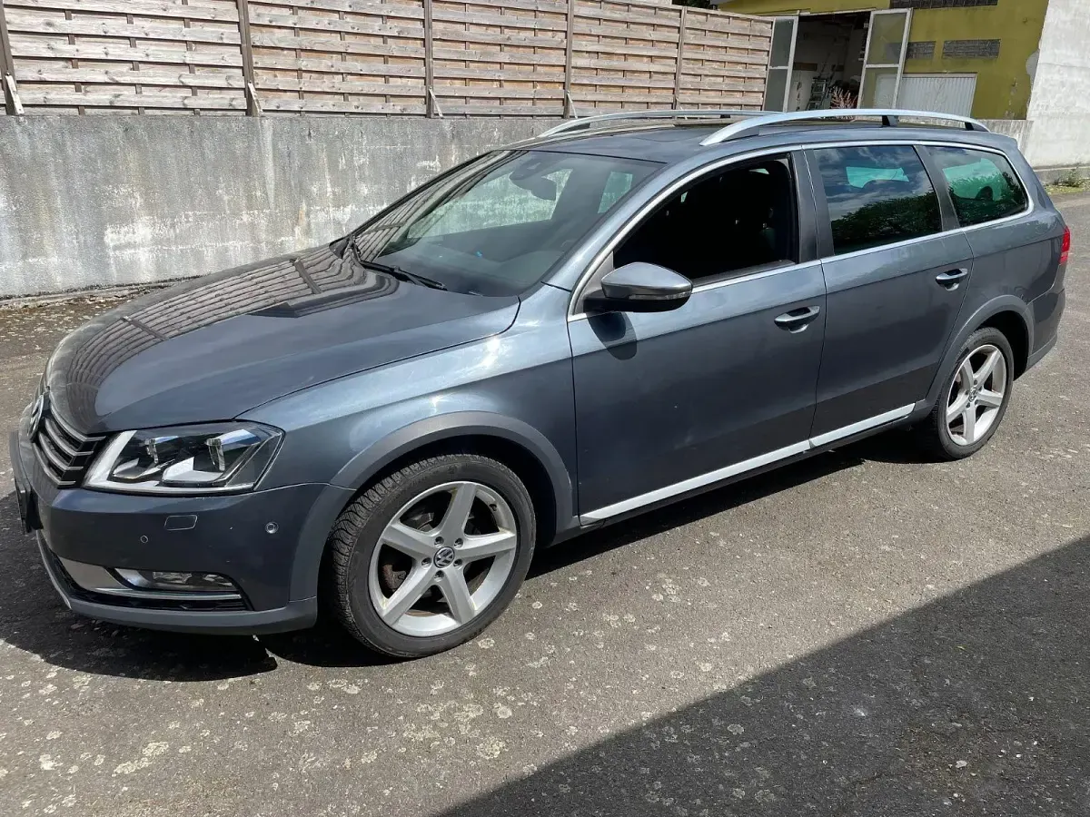 Gebraucht VW Passat Alltrack 170 PS (125 kW) 2012 Grau Kombi