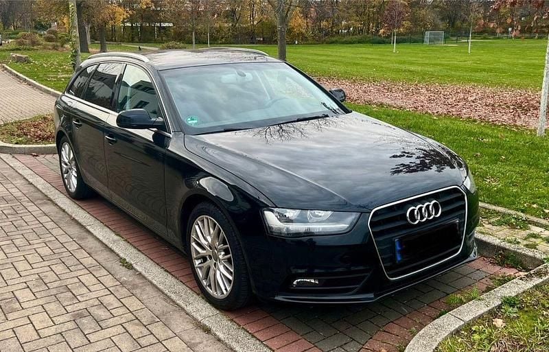 Gebraucht Audi A4 Ambition 170 PS (125 kW) 2014 Schwarz Kombi