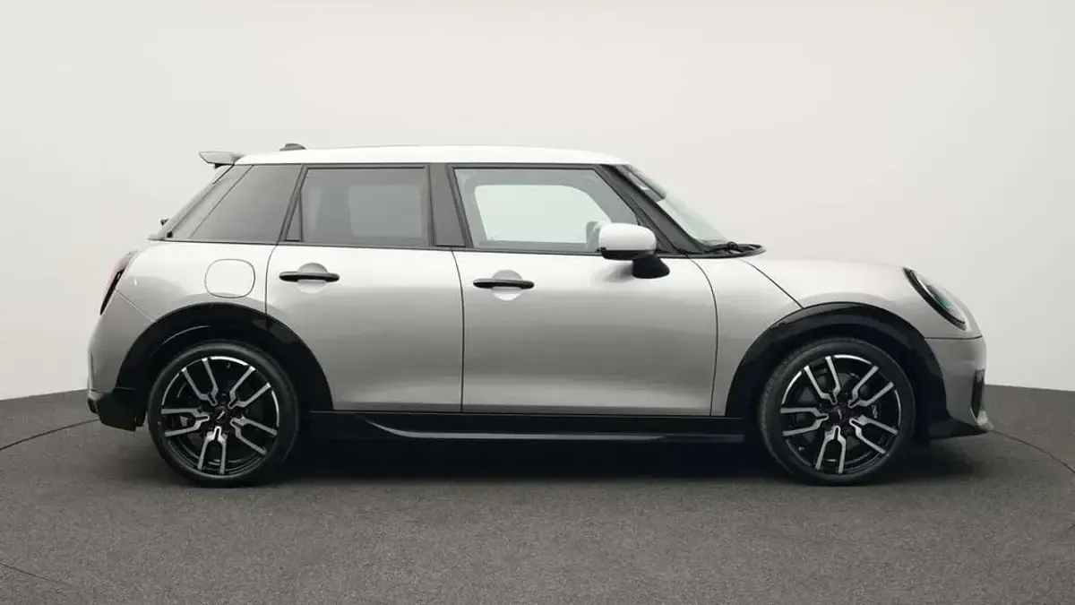 Gebraucht Mini John Cooper Works 204 PS (150 kW) 2025 Grau Kleinwagen