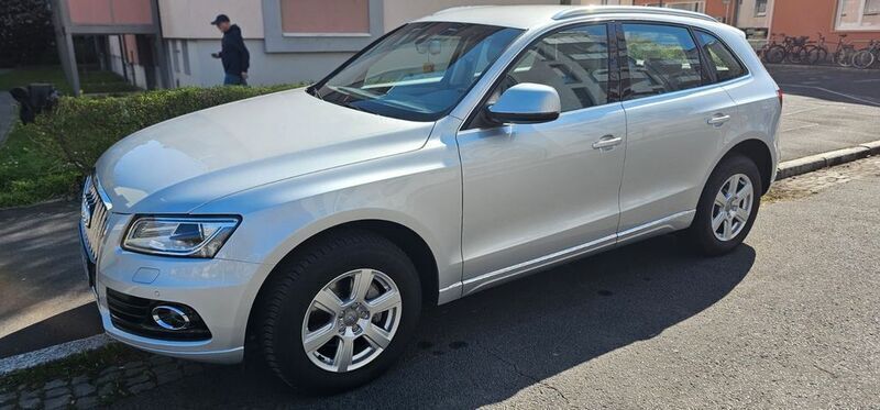 Silber Gebraucht 2013 Audi Q5 SUV | 18.500 € (Fairer Preis) - Bild 1/4