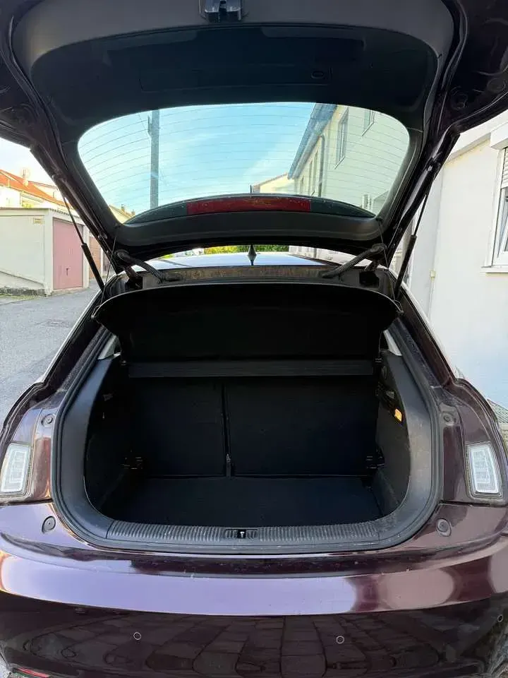 Gebraucht Audi A1 Ambition 86 PS (63 kW) 2011 Violett Kleinwagen