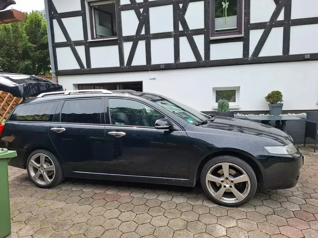 Gebraucht Honda Accord 140 PS (102 kW) 2006 Schwarz Kombi