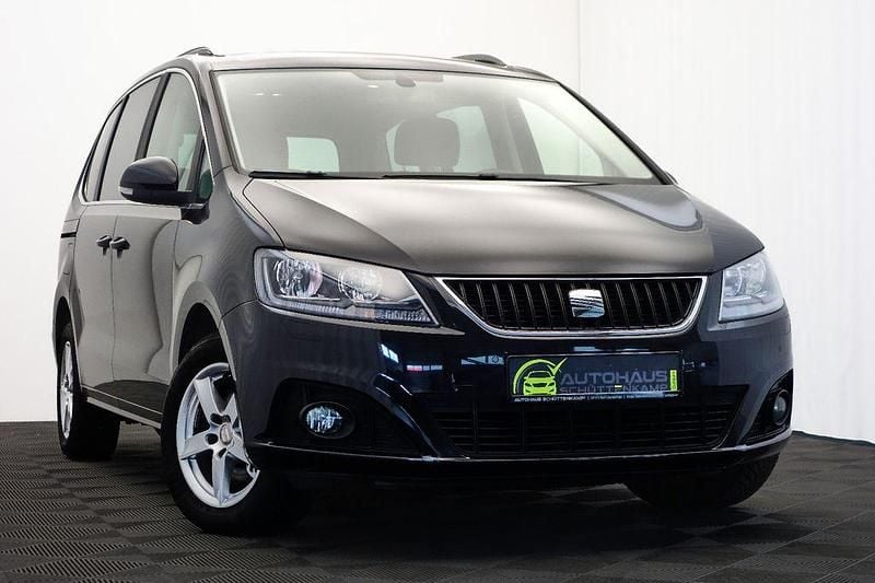 Schwarz Gebraucht 2013 Seat Alhambra Van / Kleinbus | 14.956 € (Fairer Preis) - Bild 1/4