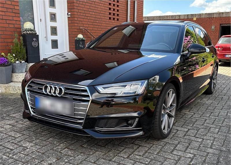 Schwarz Gebraucht 2016 Audi A4 S-Line Kombi | 17.400 € (Fairer Preis) - Bild 1/4