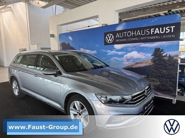 Gebraucht VW Passat Elegance 190 PS (139 kW) 2022 Silber metallic Kombi