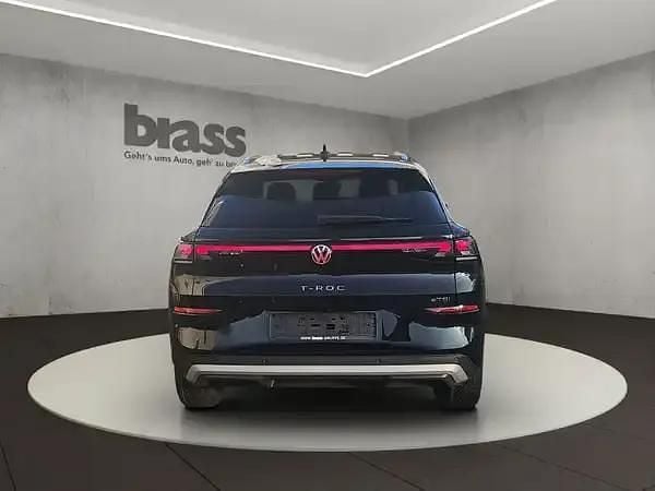 Neu VW T-Roc 116 PS (85 kW) 2026 Grenadillschwarz metallic SUV