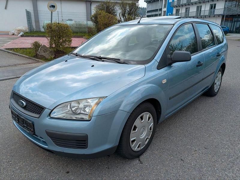 Usata Ford Focus Trend 116 CV (85 kW) 2005 Tonic Berlina