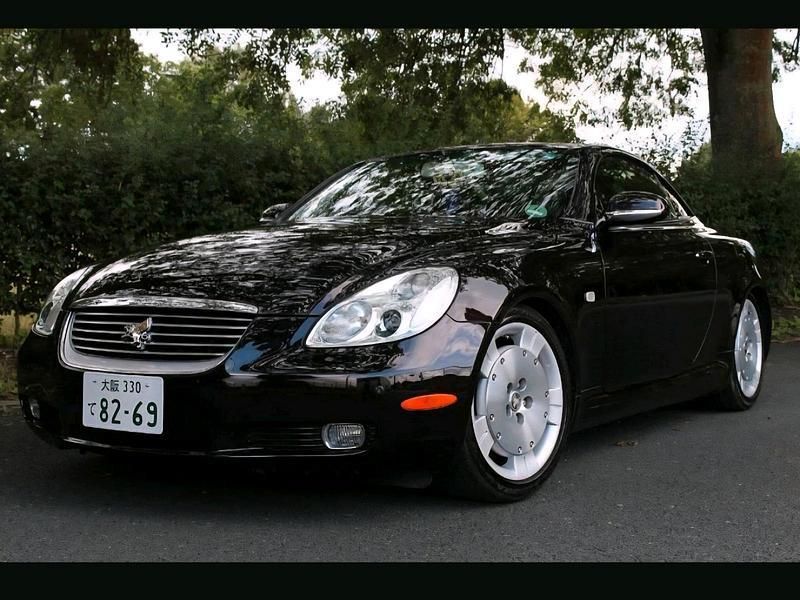Violet Gebraucht 2001 Toyota Soarer Cabrio | 20.500 € - Bild 1/4