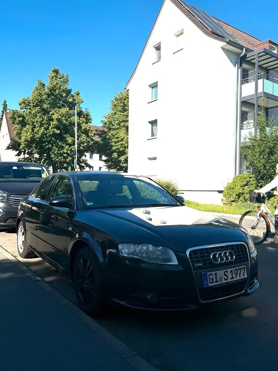 Gebraucht Audi A4 S-Line 140 PS (102 kW) 2007 Schwarz Limousine