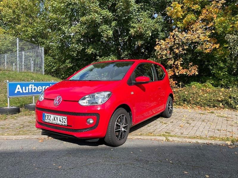 Rot Gebraucht 2015 VW up! move up! Kleinwagen | 4.700 € (Guter Preis) - Bild 1/4