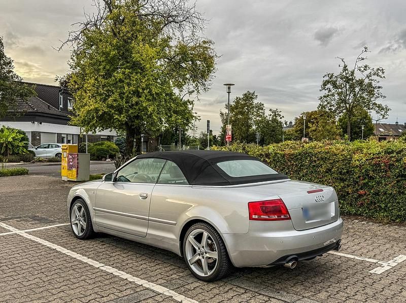Gebraucht Audi A4 Cabriolet 163 PS (119 kW) 2009 Silber Cabrio