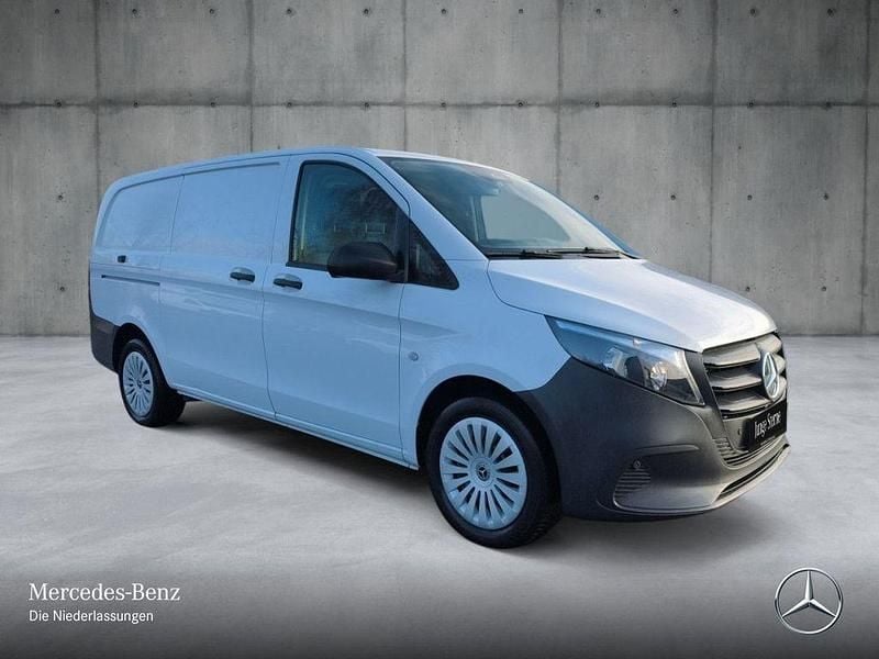 Gebraucht Mercedes Vito 163 PS (119 kW) 2024 Weiß Van