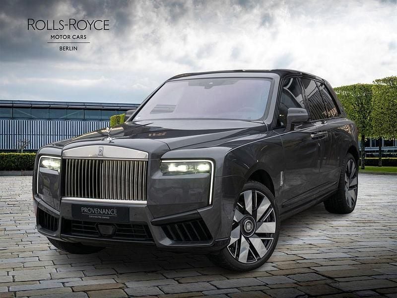 Gebraucht Rolls Royce Cullinan 571 PS (419 kW) 2025 Grau SUV
