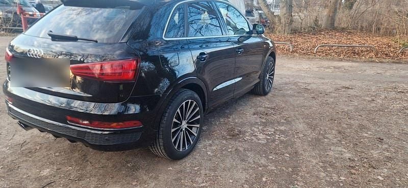 Gebraucht Audi Q3 S-Line 150 PS (110 kW) 2016 Schwarz SUV