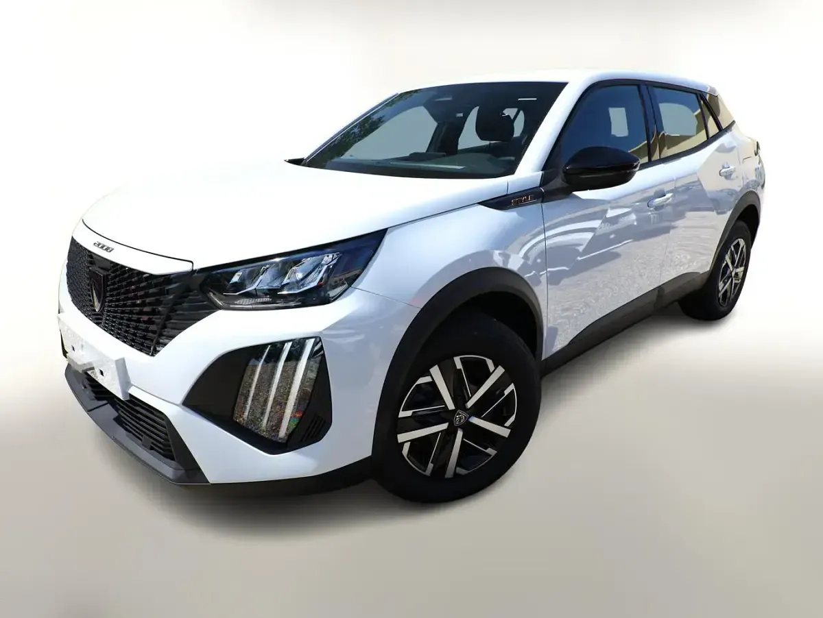 Gebraucht Peugeot 2008 Style 101 PS (74 kW) 2026 SUV