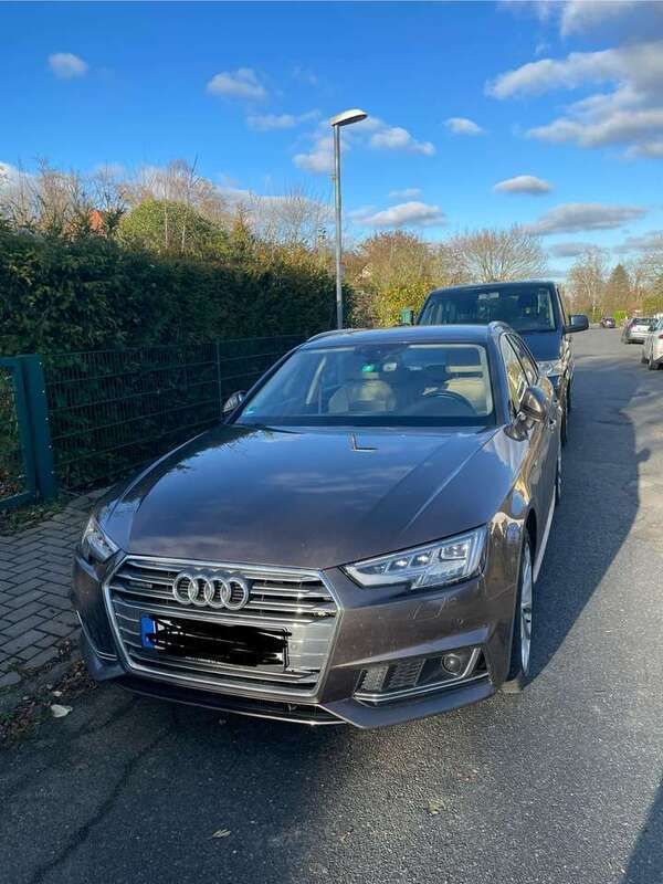 Braun Gebraucht 2015 Audi A4 Kombi | 17.500 € (Superpreis) - Bild 1/4