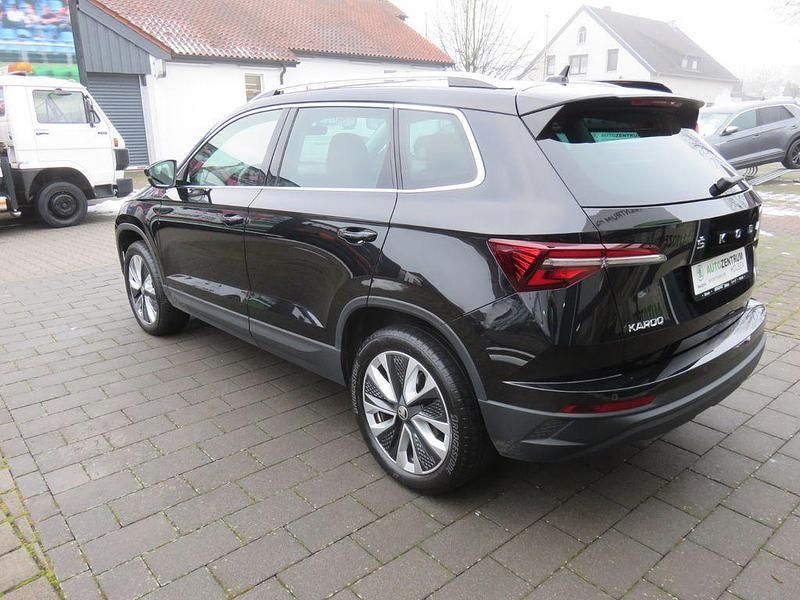 Gebraucht Skoda Karoq Style 150 PS (110 kW) 2023 Schwarz SUV