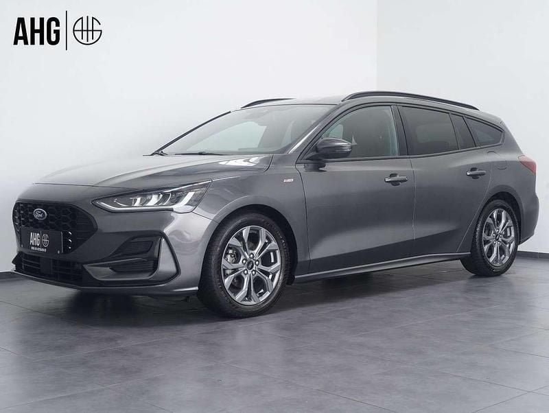Magnetic grau Gebraucht 2023 Ford Focus ST-Line X Kombi | 23.850 € (Guter Preis) - Bild 1/4