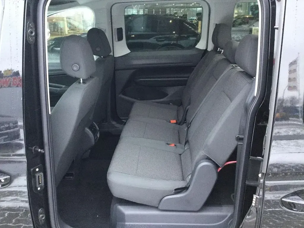 Neu VW Caddy Maxi 116 PS (85 kW) 2026 Schwarz Van / Kleinbus