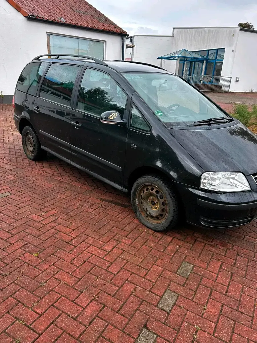 Gebraucht VW Sharan 140 PS (102 kW) 2007 Schwarz Van / Kleinbus