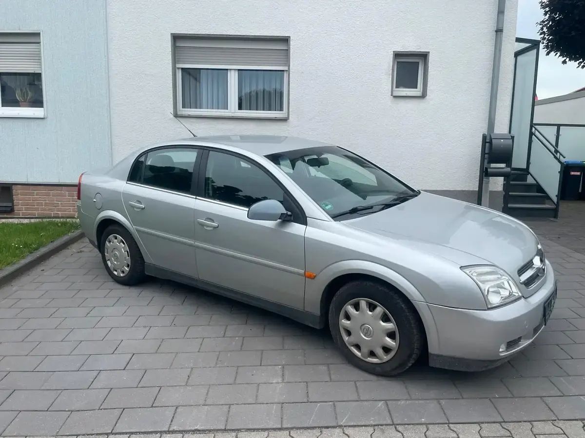 Gebraucht Opel Vectra 122 PS (89 kW) 2002 Silber Limousine