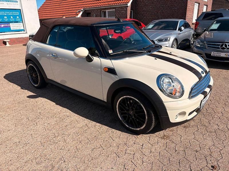 Gebraucht Mini Cooper Cabriolet 122 PS (89 kW) 2010 Weiß Cabrio