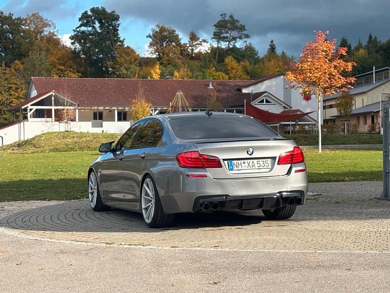 Gebraucht BMW 535 360 PS (264 kW) 2011 Grau Limousine