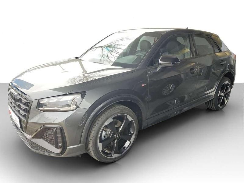 Gebraucht Audi Q2 S-Line 150 PS (110 kW) 2025 Daytonagrau perleffekt SUV