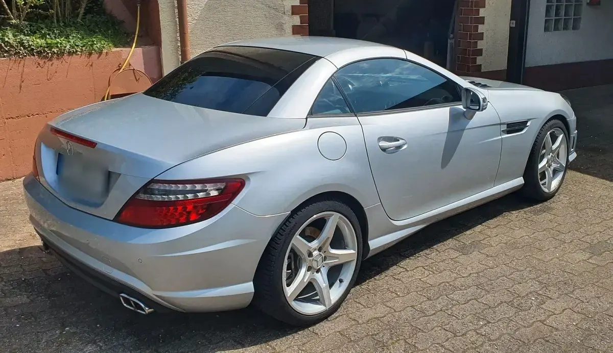 Gebraucht Mercedes SLK200 Style 184 PS (135 kW) 2012 Silber Cabrio