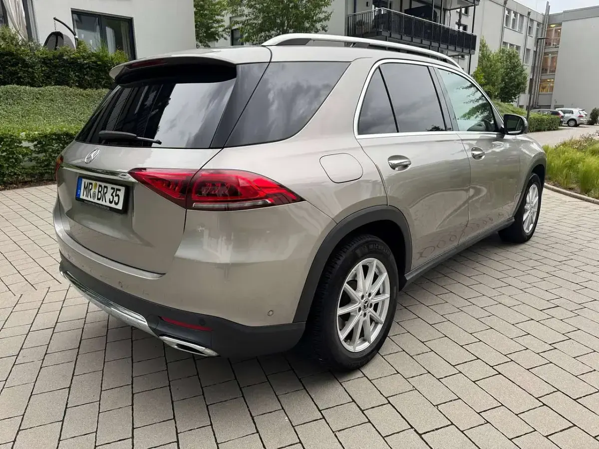 Gebraucht Mercedes GLE350 Exclusive 272 PS (200 kW) 2020 Beige SUV