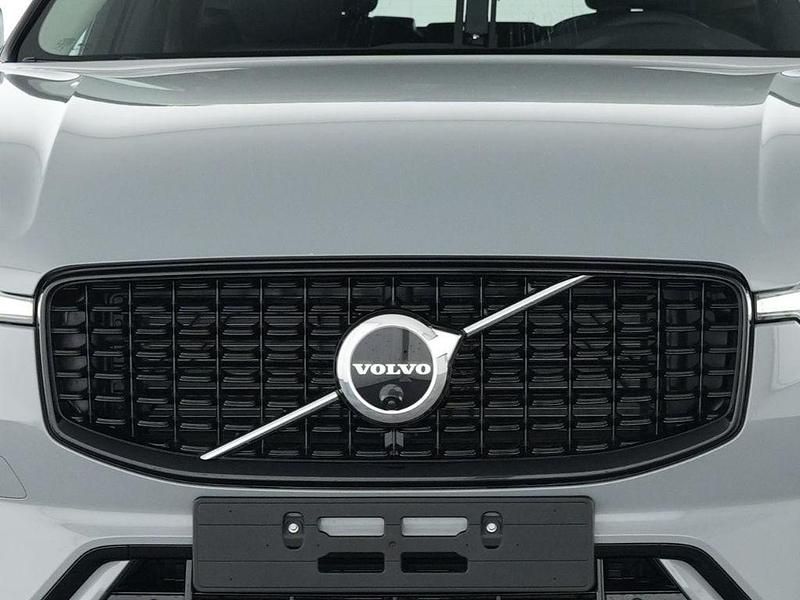 Gebraucht Volvo XC60 Plus 250 PS (183 kW) 2025 Grau SUV