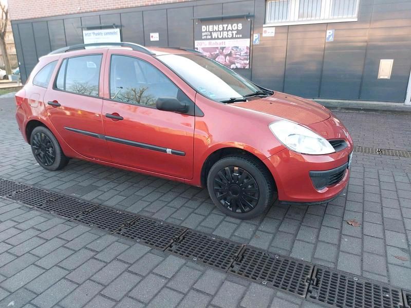 Rot Gebraucht 2008 Renault Clio GrandTour Kombi | 1.500 € (Fairer Preis) - Bild 1/4