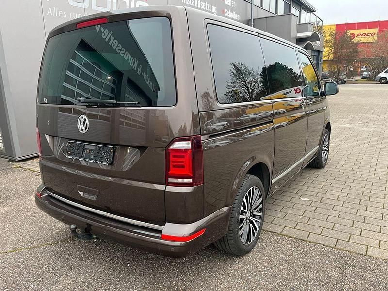 Gebraucht VW Transporter Join 199 PS (146 kW) 2019 Braun Van