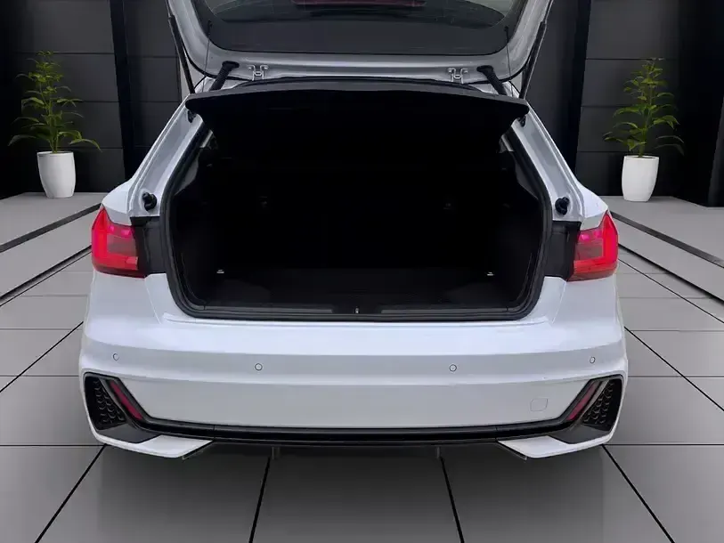 Gebraucht Audi A1 Sportback S-Line 95 PS (69 kW) 2025 Kleinwagen