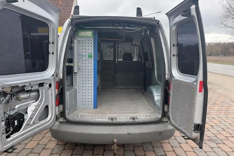 Gebraucht VW Caddy 105 PS (77 kW) 2007 Silber Van / Kleinbus