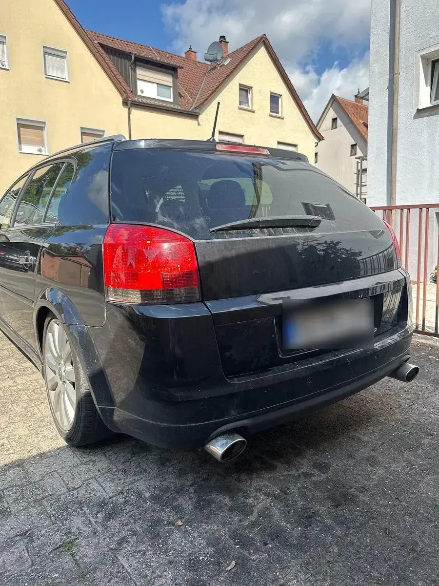 Gebraucht Opel Signum Cosmo 250 PS (183 kW) 2008 Schwarz Kleinwagen