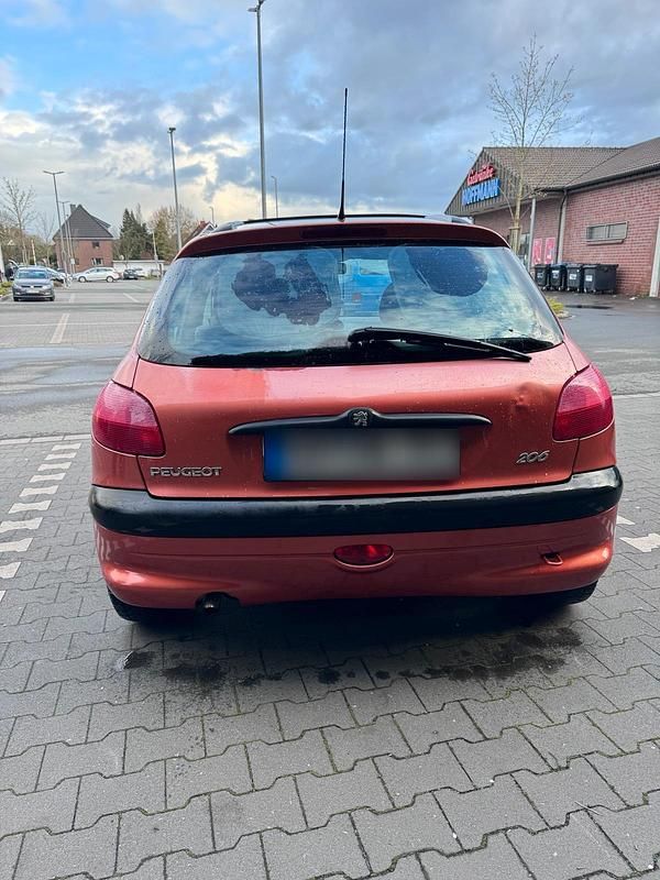 Gebraucht Peugeot 206 2000 Orange Limousine