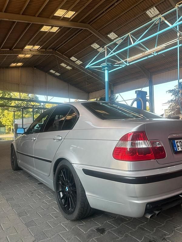 Gebraucht BMW 325 192 PS (141 kW) 2000 Silber Limousine