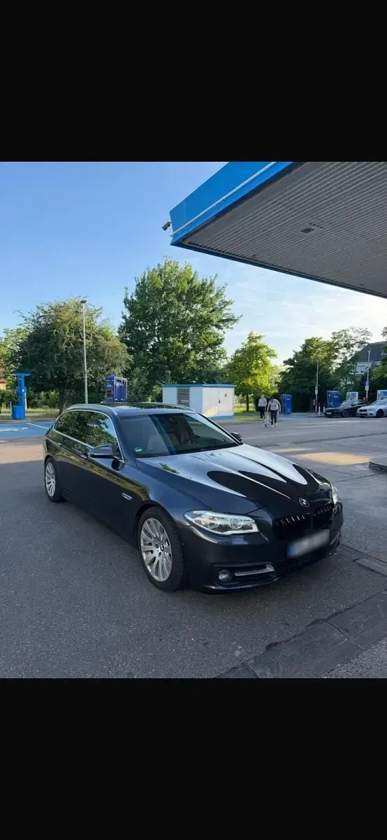 Gebraucht BMW 530 258 PS (189 kW) 2014 Schwarz Kombi