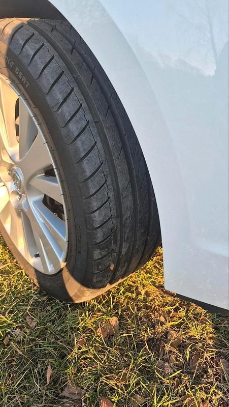 Gebraucht Mazda 6 129 PS (94 kW) 2009 Weiß Kombi