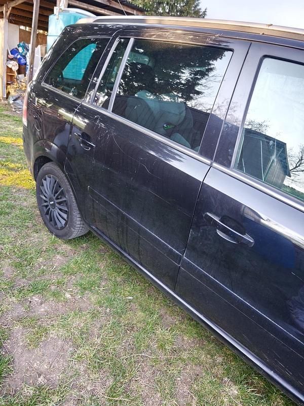 Gebraucht Opel Zafira 140 PS (102 kW) 2007 Schwarz Van / Kleinbus