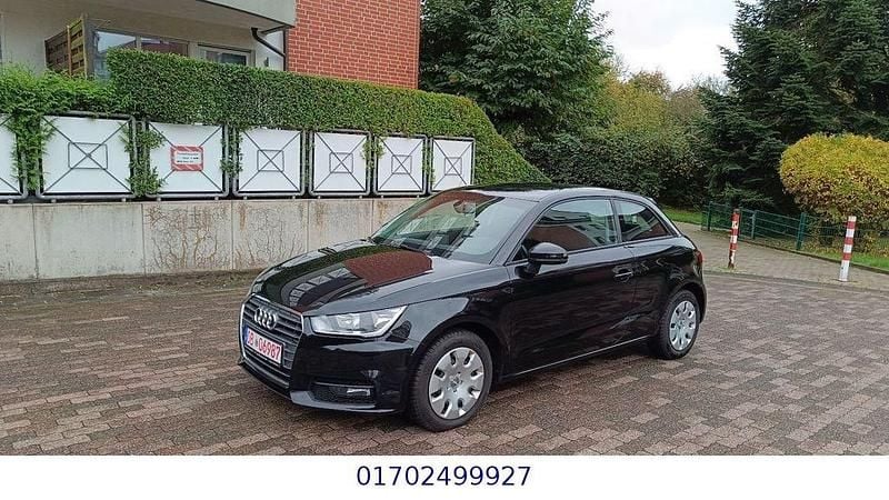 Schwarz Gebraucht 2015 Audi A1 Ambiente Kleinwagen | 6.999 € (Superpreis) - Bild 1/4