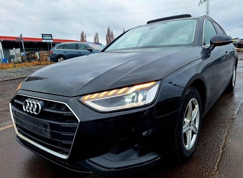 Gebraucht Audi A4 Ambiente 136 PS (100 kW) 2021 Schwarz Limousine